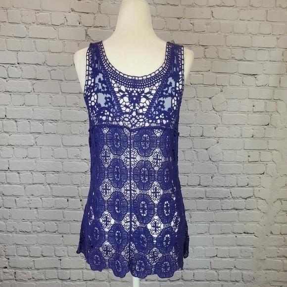 𝅺URBAN Outfitters Crocheted Tank Top sz. Small - Picture 4 of 10